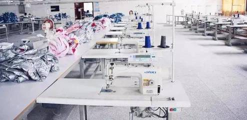 服裝車間精益生產(chǎn)七大流水線布局圖解析 如何選擇最科學的專業(yè)設(shè)計方案